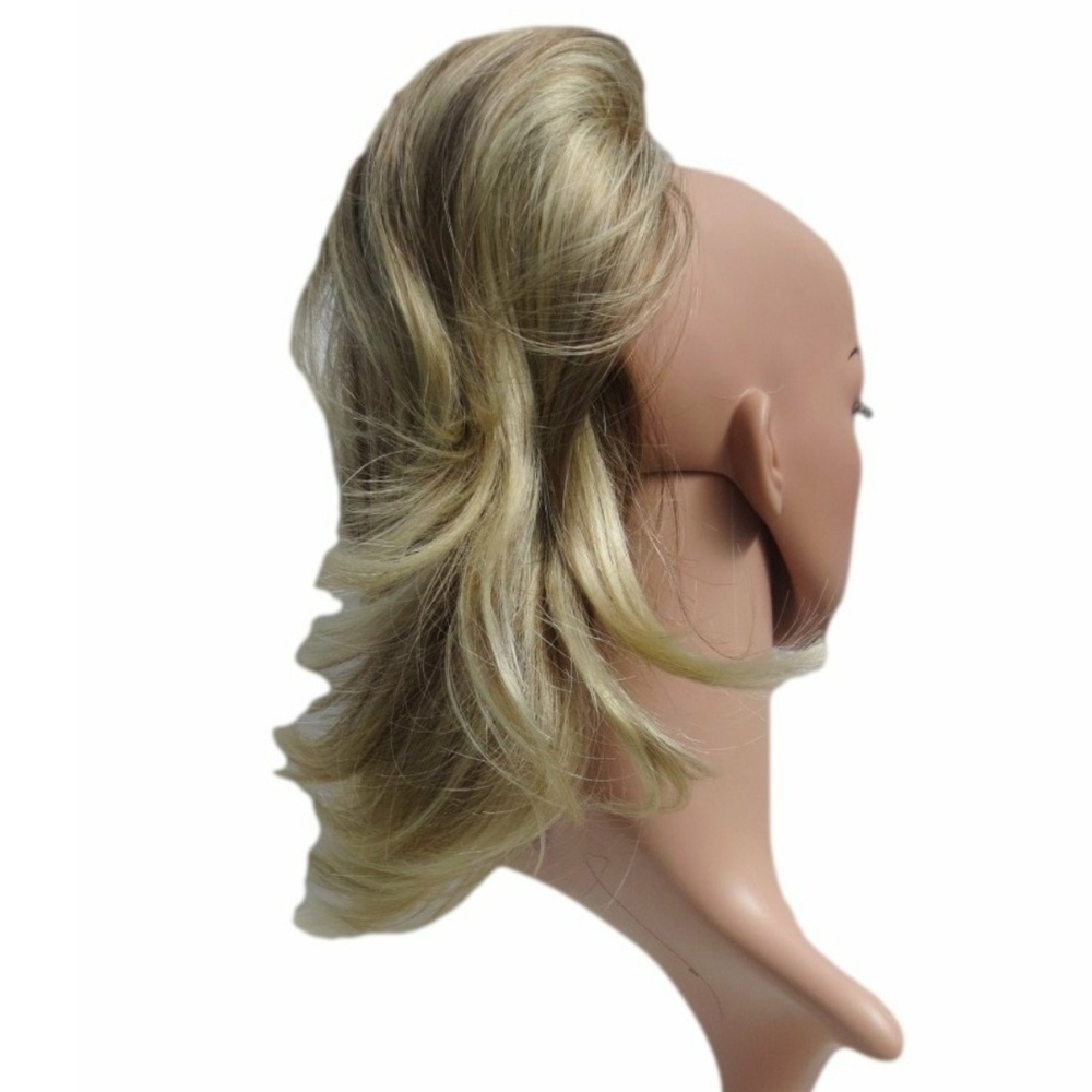 Short Bumped Raised Ponytail Hair Extension